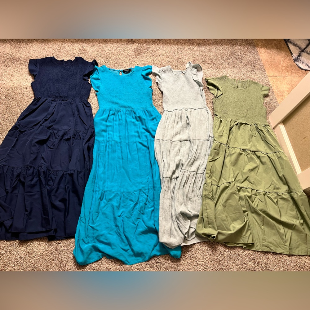 4 Women’s Long Tiered Maxi Dresses Dress Medium M